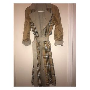 Vintage unisex  Burberry trench coat 🧥🔥